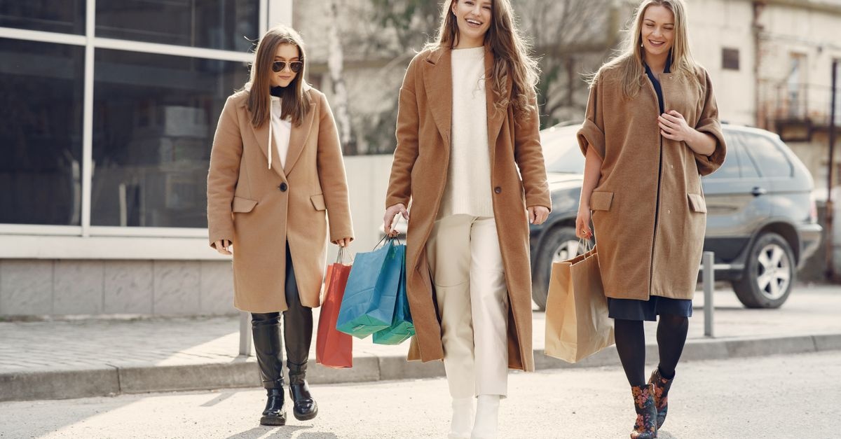 Manteaux femme : les tendances incontournables pour un look chic tout l’hiver