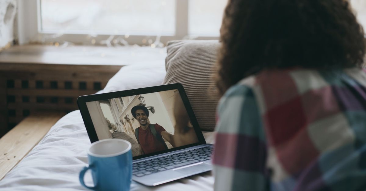 Rester connectés malgré la distance : les secrets d’une communication qui fonctionne