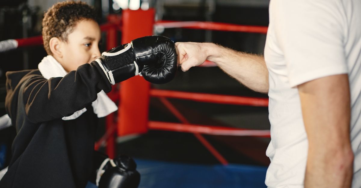 Encourager sans punir : le pouvoir du renforcement positif pour épanouir les enfants