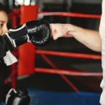 Encourager sans punir : le pouvoir du renforcement positif pour épanouir les enfants
