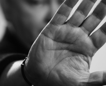 Dire non sans culpabiliser : l’art de poser des limites et de se faire respecter