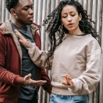 Oser dire non en couple : poser ses limites sans culpabiliser