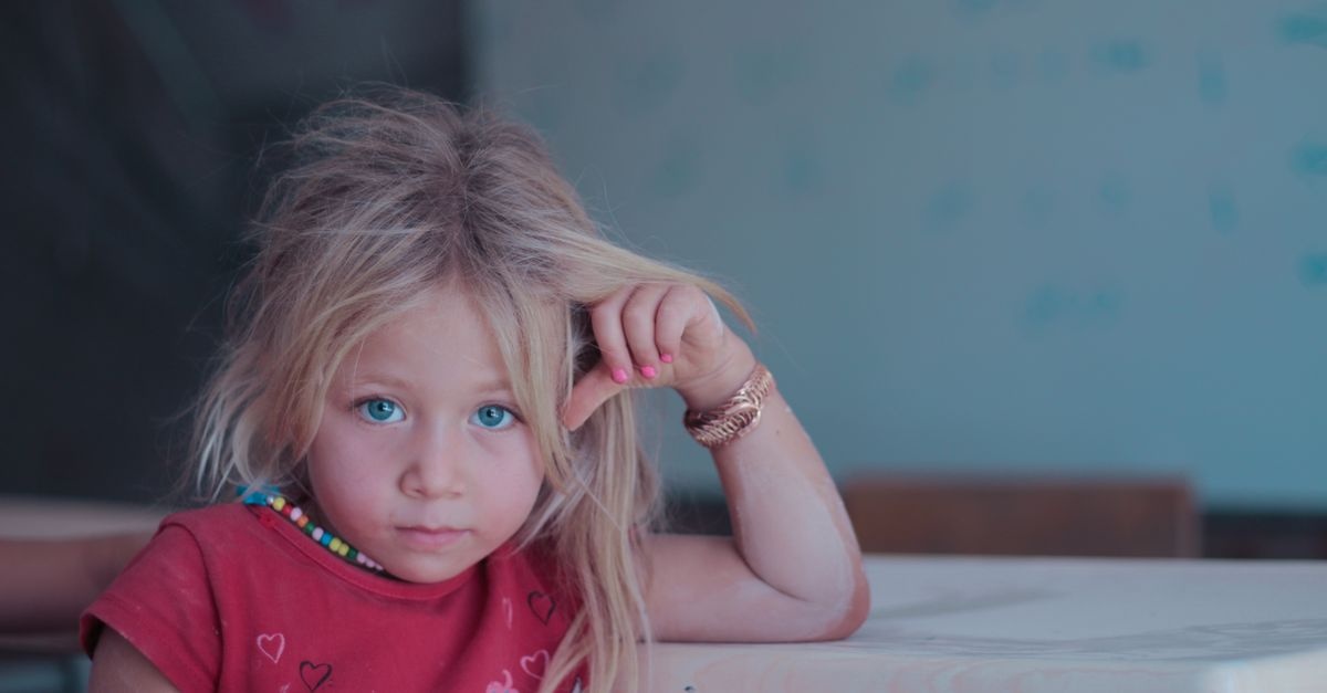 Quand l’école fait peur : aider son enfant à retrouver confiance et sérénité